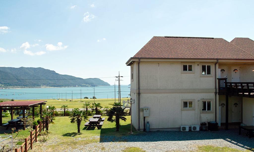 American Village Pension Manoa Namhae Quarto foto